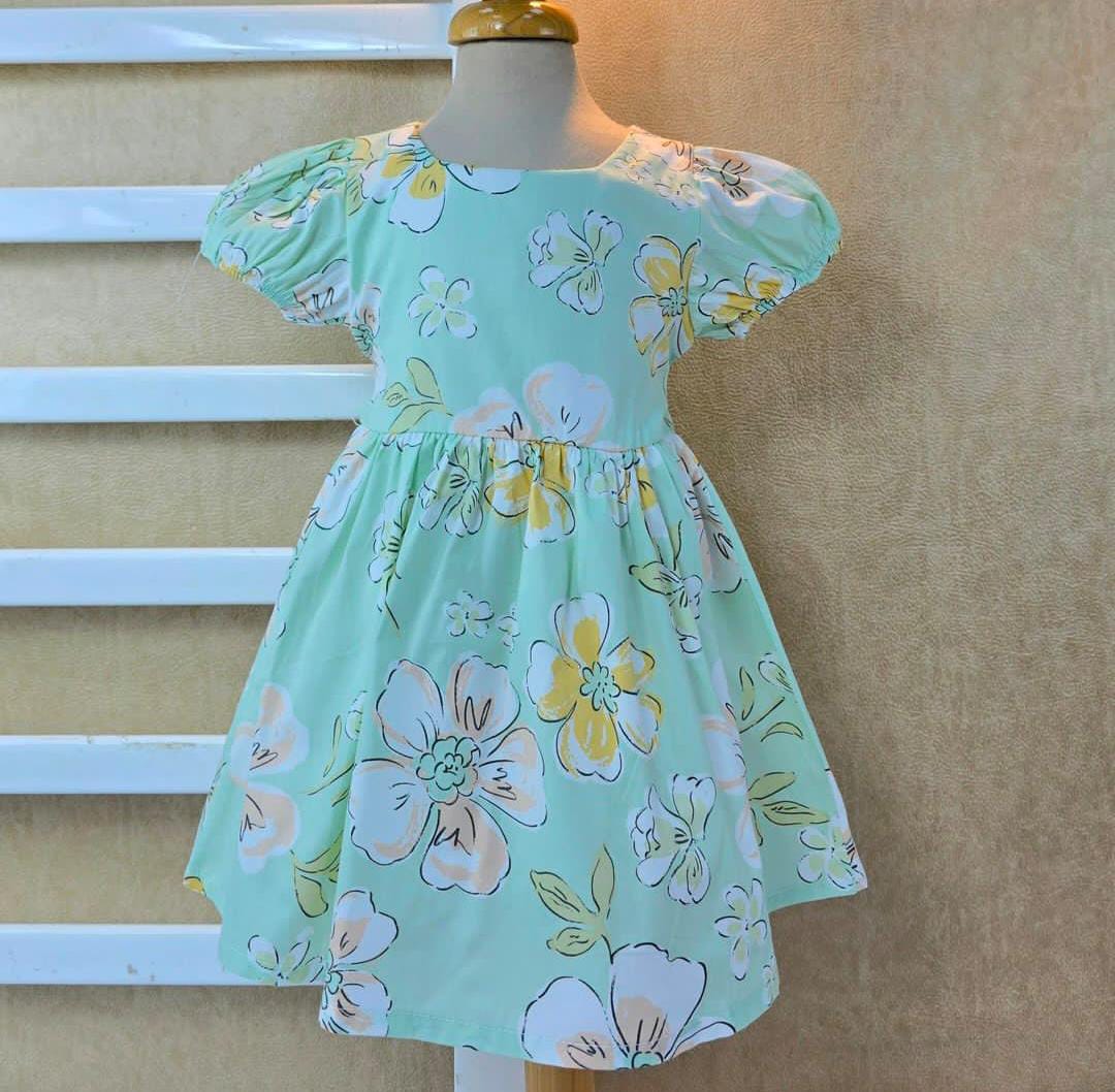 VESTIDO VERDE FLORES (3-4 AÑOS)